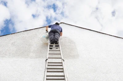 Peinture extérieure à Villeneuve-d'Aval — façades et ravalement